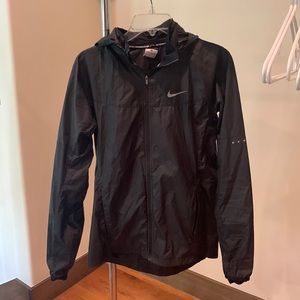 Nike running windbreaker